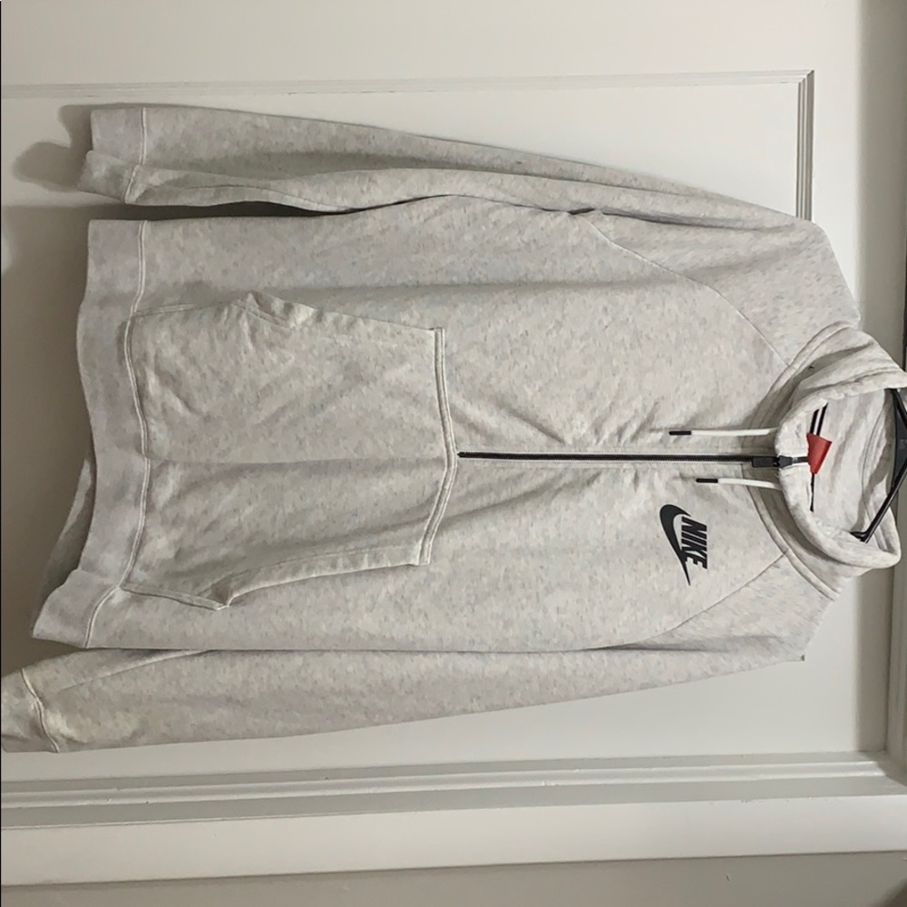 Nike Pullover EVERYTHING MUST GO MAKE OFFER